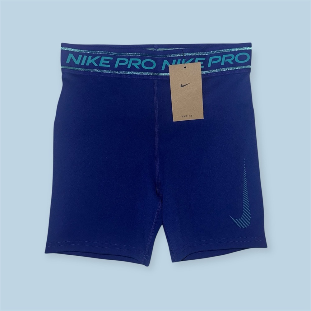 New Girls Nike Training Shorts
